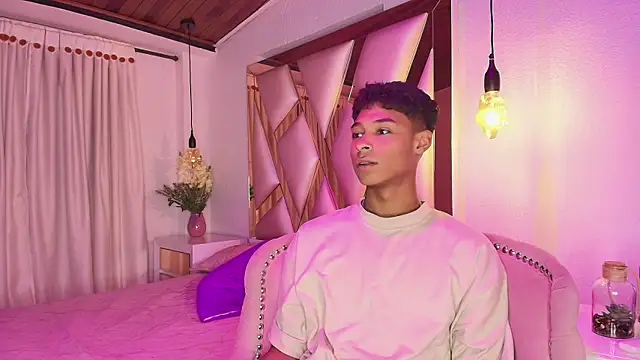 CoffeNaughty nom online show from December 14, 6:41 am