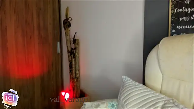 val varago online show from April 8, 4:23 am