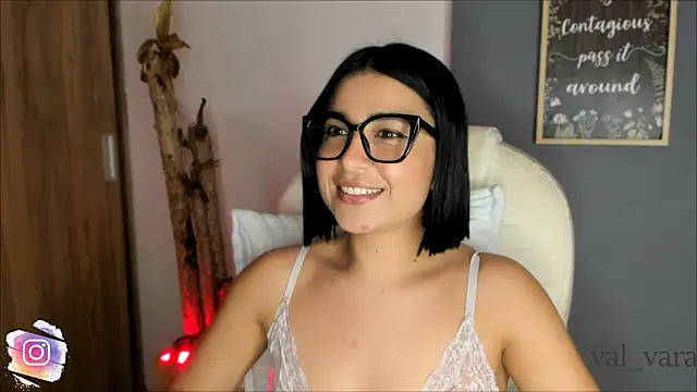 val varago online show from April 10, 4:06 am