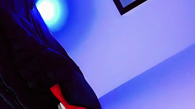 daniela dolls online show from March 11, 12:33 pm