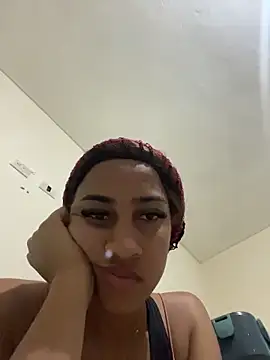 Snapshot of flore-cita chatting on October 3, 2:19 am flore-cita online show from October 3, 2:19 am