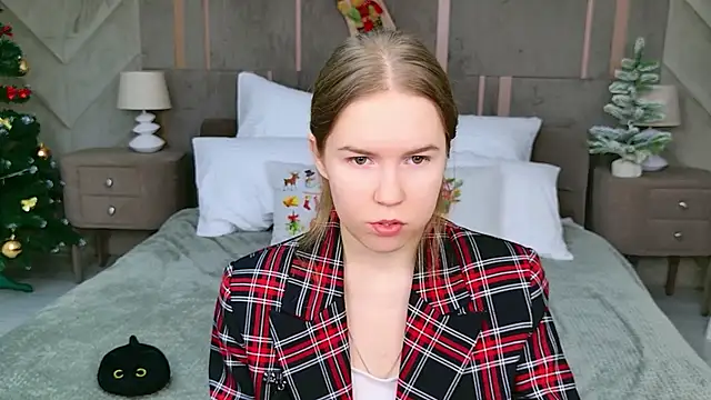 Alida Brice online show from December 23, 5:38 am