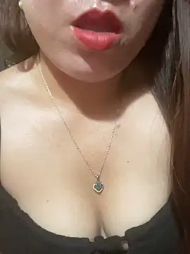 Luna-ass online show from April 18, 12:47 am