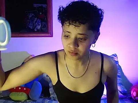 Jade Rayden online show from February 5, 4:00 pm