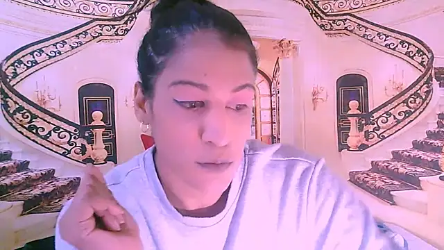 Snapshot of IndianSexcSmyle chatting on April 28, 5:56 am IndianSexcSmyle online show from April 28, 5:56 am