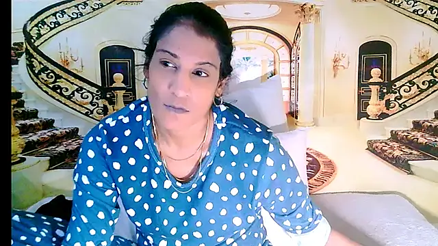 Snapshot of IndianSexcSmyle chatting on May 19, 5:08 pm IndianSexcSmyle online show from May 19, 5:08 pm