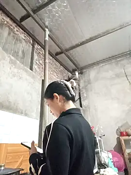 Na xx online show from March 9, 5:33 am