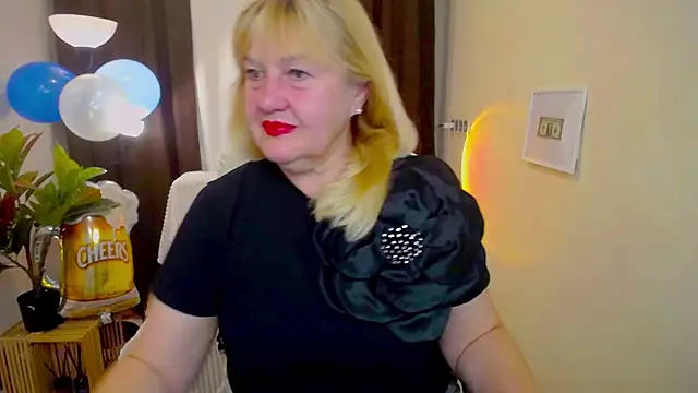 EmmaEllison online show from September 17, 11:56 am