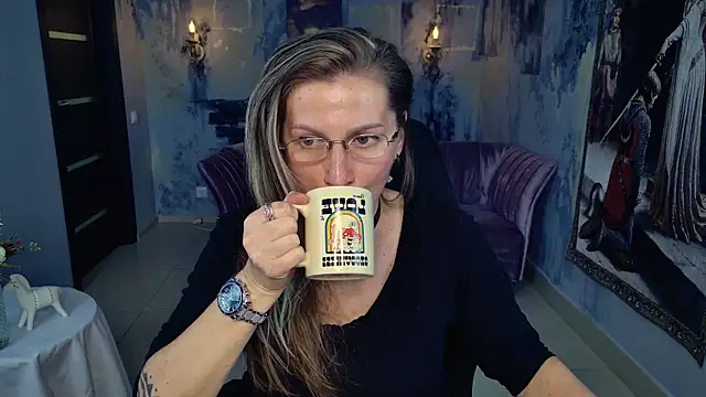 Snapshot of UmaSpace chatting on September 13, 1:44 pm UmaSpace online show from September 13, 1:44 pm