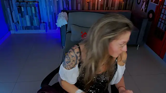 UmaSpace online show from December 1, 5:01 am