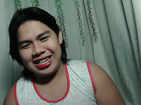 Huntrix2025 online show from November 24, 1:00 pm