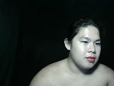 Snapshot of Huntrix2025 chatting on July 14, 10:32 am Huntrix2025 online show from July 14, 10:32 am
