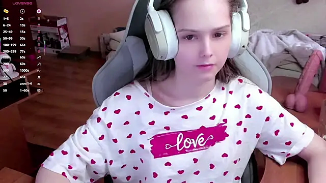 SharybbFace online show from April 17, 4:04 am