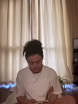 Snapshot of Mia_Winters chatting on March 13, 6:03 pm Mia Winters online show from March 13, 6:03 pm