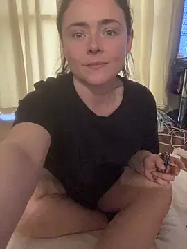 Snapshot of Mia_Winters chatting on April 10, 4:33 pm Mia Winters online show from April 10, 4:33 pm