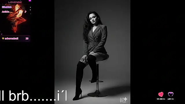 Snapshot of jya_lovemesex chatting on October 11, 3:06 am jya lovemesex online show from October 11, 3:06 am