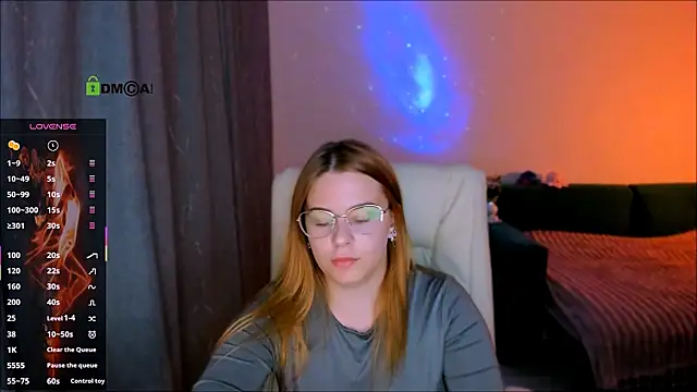 red  dizzy online show from November 25, 6:19 pm