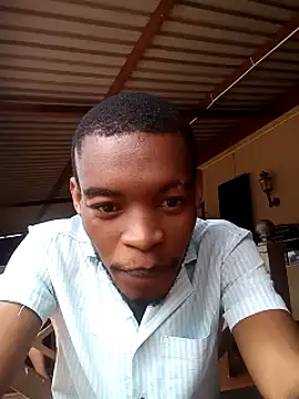 Snapshot of BlackXhosaStallion chatting on October 7, 10:01 am BlackXhosaStallion online show from October 7, 10:01 am