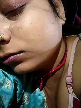 monarani5986 online show from December 2, 9:21 pm