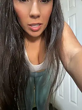 Nicol X online show from April 24, 5:15 pm