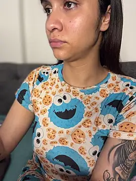 Isabella-Teen online show from January 12, 2:28 am