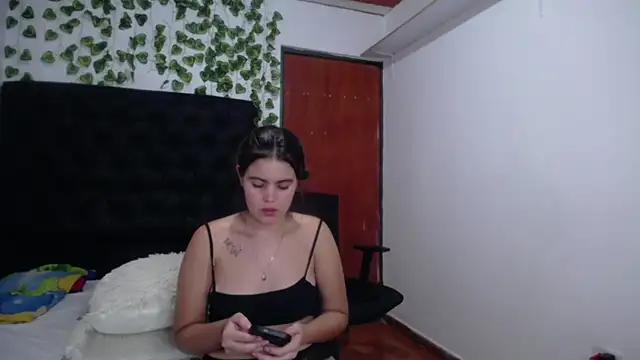 isabel 09 online show from November 8, 3:34 pm