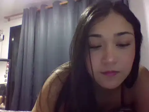 Snapshot of Sasha_Blaze_ chatting on November 25, 4:45 am Sasha Blaze online show from November 25, 4:45 am