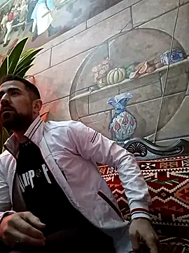 Snapshot of HAMADA__11 chatting on December 19, 1:07 pm HAMADA 11 online show from December 19, 1:07 pm