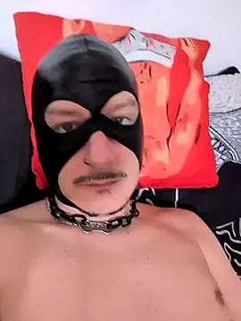 Snapshot of cruiserpup chatting on October 24, 8:44 am cruiserpup online show from October 24, 8:44 am