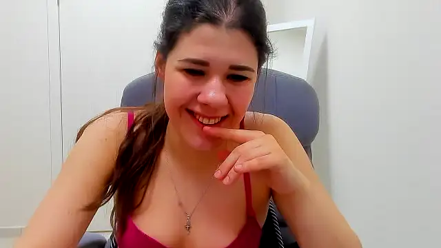 Joannia online show from February 17, 9:17 am