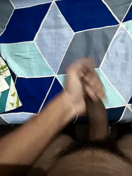 bold guy 1234 online show from October 18, 9:15 pm