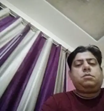 Snapshot of Love40777 chatting on May 17, 5:42 pm Love40777 online show from May 17, 5:42 pm