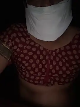 Mo000000  online show from April 7, 5:13 pm