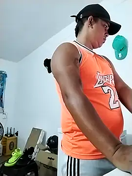 Snapshot of Alex_man23 chatting on September 20, 1:12 pm Alex man23 online show from September 20, 1:12 pm