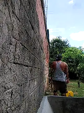 Snapshot of Alex_man23 chatting on September 23, 4:43 pm Alex man23 online show from September 23, 4:43 pm