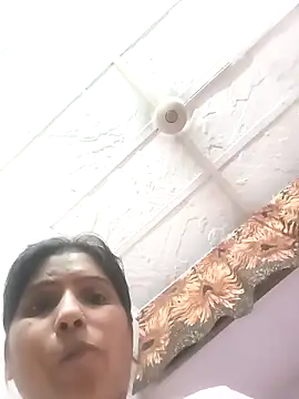 aliya-jaan71 online show from March 26, 4:45 pm