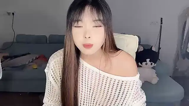 Akong11 online show from March 6, 4:58 pm