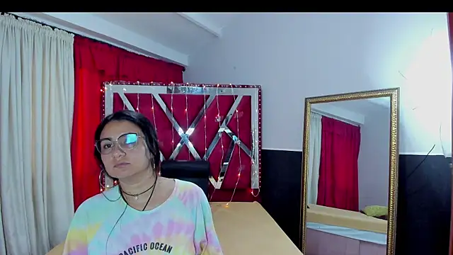 Luna021 1 online show from November 20, 7:57 pm