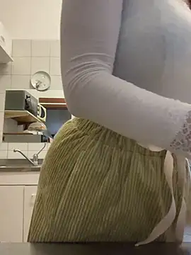 ainaht online show from February 5, 8:08 am