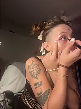 darnette daisy online show from November 1, 2:35 am