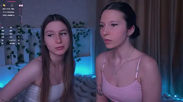 GabrielleLynchard online show from March 11, 9:10 pm