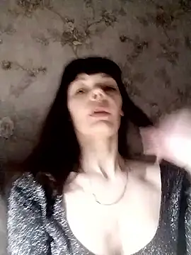 Snapshot of AliceSwan1122 chatting on April 21, 8:44 pm AliceSwan1122 online show from April 21, 8:44 pm