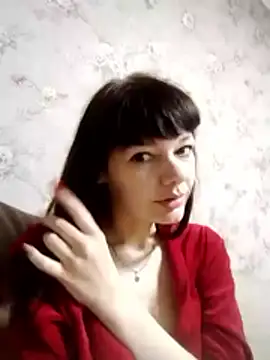 Snapshot of AliceSwan1122 chatting on May 4, 6:15 pm AliceSwan1122 online show from May 4, 6:15 pm