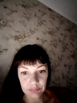 Snapshot of AliceSwan1122 chatting on July 7, 7:51 pm AliceSwan1122 online show from July 7, 7:51 pm