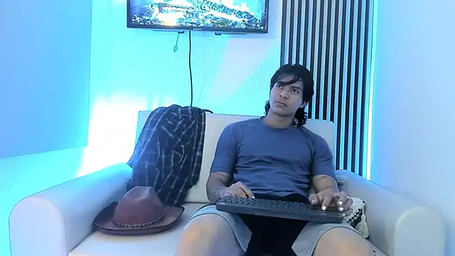 toji luxxer online show from October 11, 1:49 am