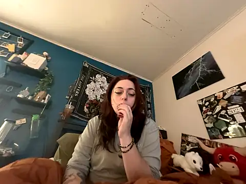 Snapshot of PeridotPrincessOfficial chatting on November 2, 12:46 am PeridotPrincessOfficial online show from November 2, 12:46 am