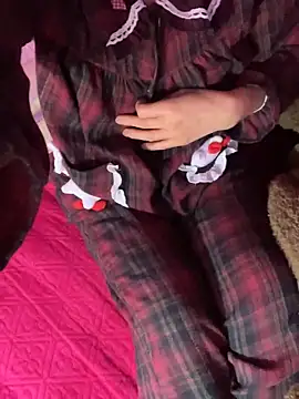 Moon pusy online show from December 16, 12:21 pm