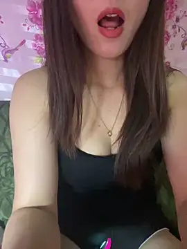 Snapshot of Moon_pusy chatting on April 22, 9:16 pm Moon pusy online show from April 22, 9:16 pm