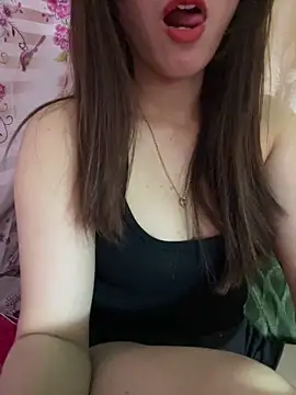 Snapshot of Moon_pusy chatting on April 24, 1:24 pm Moon pusy online show from April 24, 1:24 pm