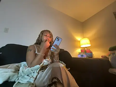 GoddessFatPuss online show from June 12, 2:54 am